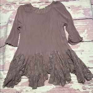 Elegant Lavender Color Lace Trimmed Women's Top